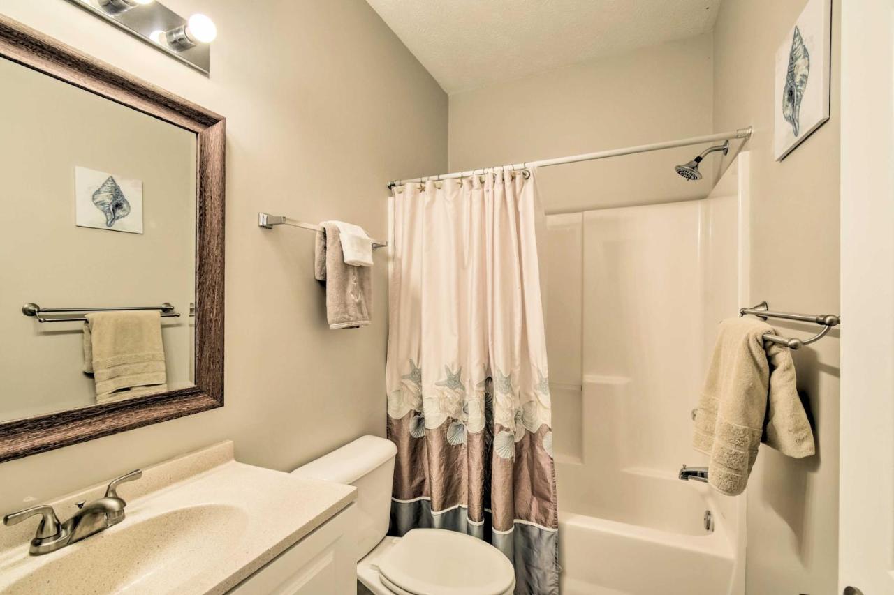Lovely Myrtle Beach Condo With Community Pool! Bagian luar foto